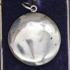 Antique Art Deco Sterling Silver Compact Mirror Locket Pendant by Adie & Lovekin 1920 image 4