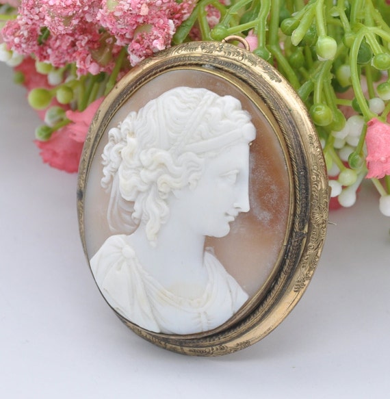 Antique Victorian Rolled Gold Cameo Brooch Pendan… - image 2