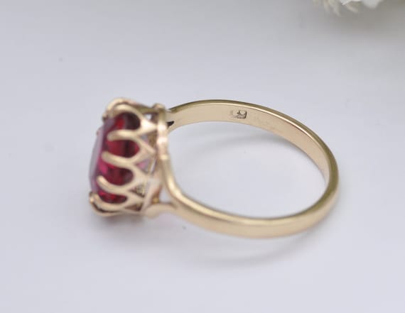 Vintage 9ct Gold Ruby Paste Cocktail Ring - Mid-C… - image 9