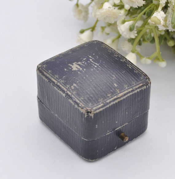 Vintage Blue Leather Ring Box - E Nidd & Son Grim… - image 2