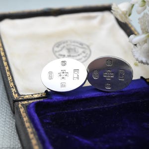 Gemelos vintage de plata de ley con sellos distintivos del milenio 2000 - Sheffield Hallmarks DT / Diseño ovalado minimalista con reverso de bala / Regalo de cumpleaños