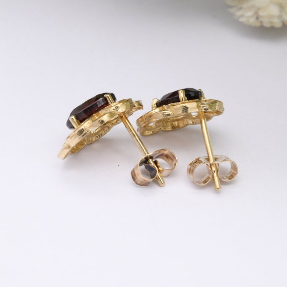 9ct Gold Garnet Stud Earrings - Ornate Floral Fra… - image 2