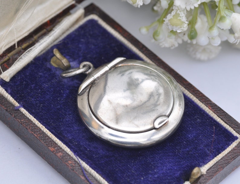 Antique Art Deco Sterling Silver Compact Mirror Locket Pendant by Adie & Lovekin 1920 image 1