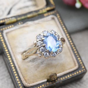 Vintage 9ct Gold Halo Ring Synthetic Spinel Blue and Clear Stones - Pretty Square Halo Cocktail Jewellery | UK Size - N | US Size - 6 1/2