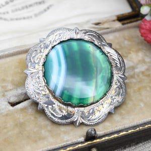 Vintage Scottish Sterling Silver Green Banded Agate Brooch 1965 Ward Brothers - Statement Silver Jewellery Pin | Edinburgh Maker&#39;s Mark WBs