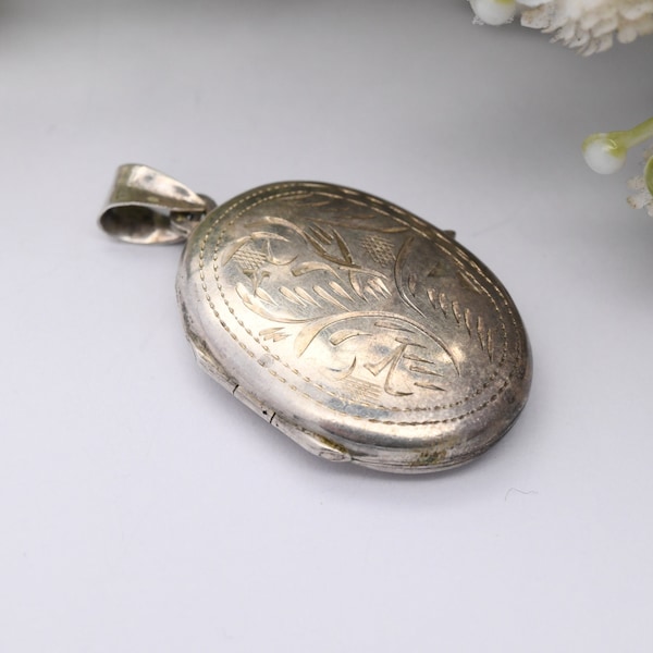 Pendentif médaillon vintage en argent sterling avec motif de feuille florale gravée - Médaillon ovale