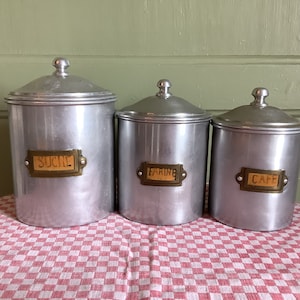 Franse vintage aluminium keukenblikken: retro opbergblikken uit de jaren 40, set van 3