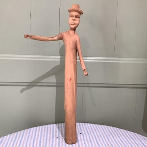 Vintage Hand Carved wooden Figurine Statue, Man, Art Curio, Folk Art, Collectible Wood Statue