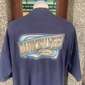 Vintage 90er Jahre Quiksilver Surf / Surfing T-Shirt