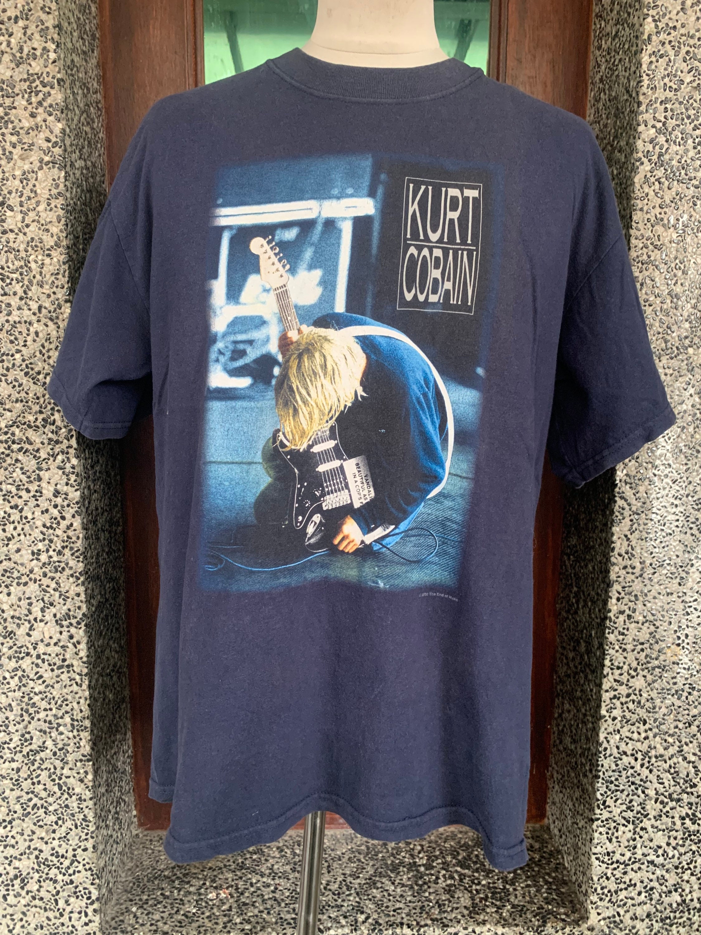 Vintage 2000 Kurt Cobain T Shirt - Etsy Vintage 2000 Kurt Cobain T Shirt - Etsy