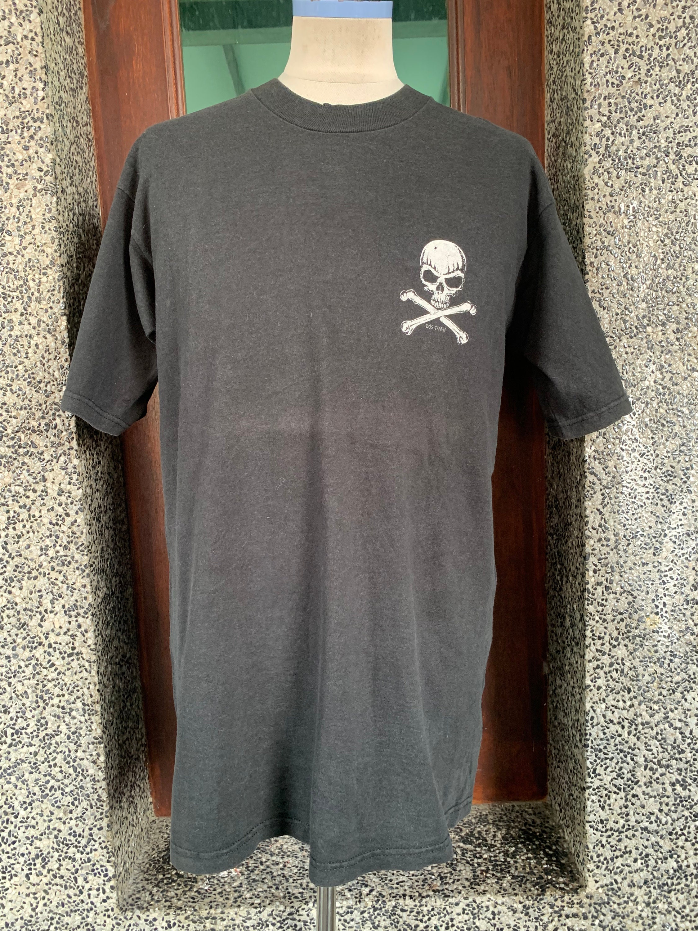 Vintage 90s DOGTOWN Skates T Shirt - Etsy