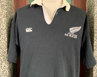 Vintage New Zealand All Blacks Men's Canterbury Striped