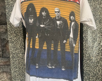 Camiseta vintage de la banda de rock de la gira Brain Drain de Ramones de los años 80