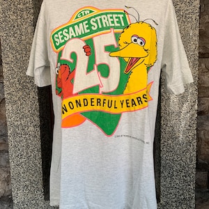 Vintage 1993 25th Anniversary Sesame Street Wonderful Years T shirt