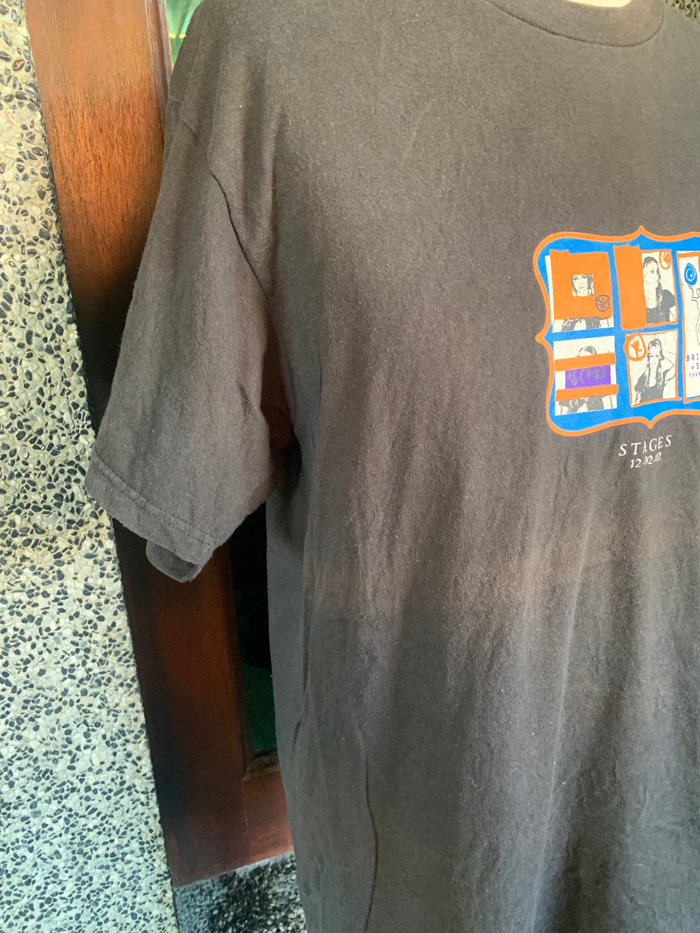 ヴィンテージ 2002 ブリトニー・スピアーズ Stages 12/02/02 Tシャツ