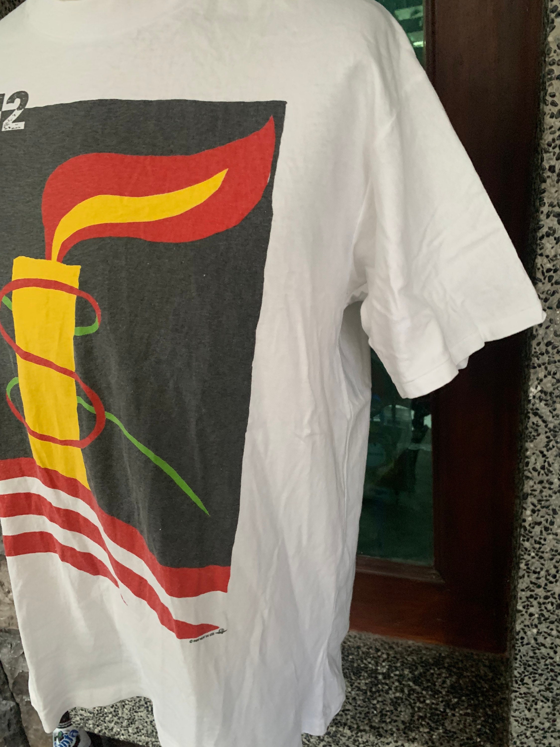 ヴィンテージ 80年代 U2 ラブタウン ロックバンド Tシャツ - Etsy 日本