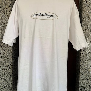 Vintage 90er Jahre Quiksilver Surf / Surfing / Surfboards T-Shirt
