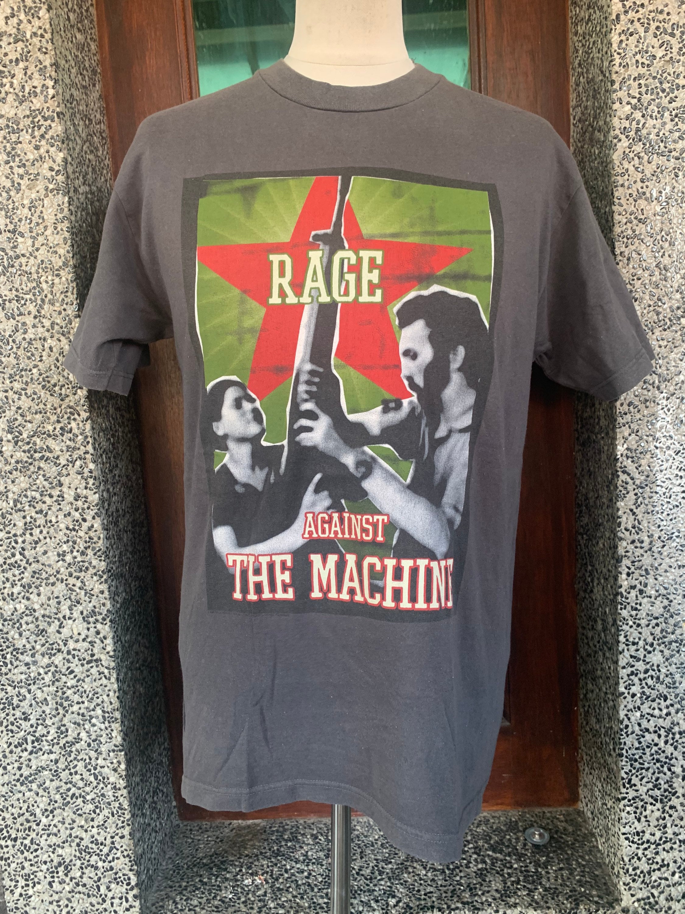 スーパーレア VTG RAGE AGAINST THE MACHINE TEE-