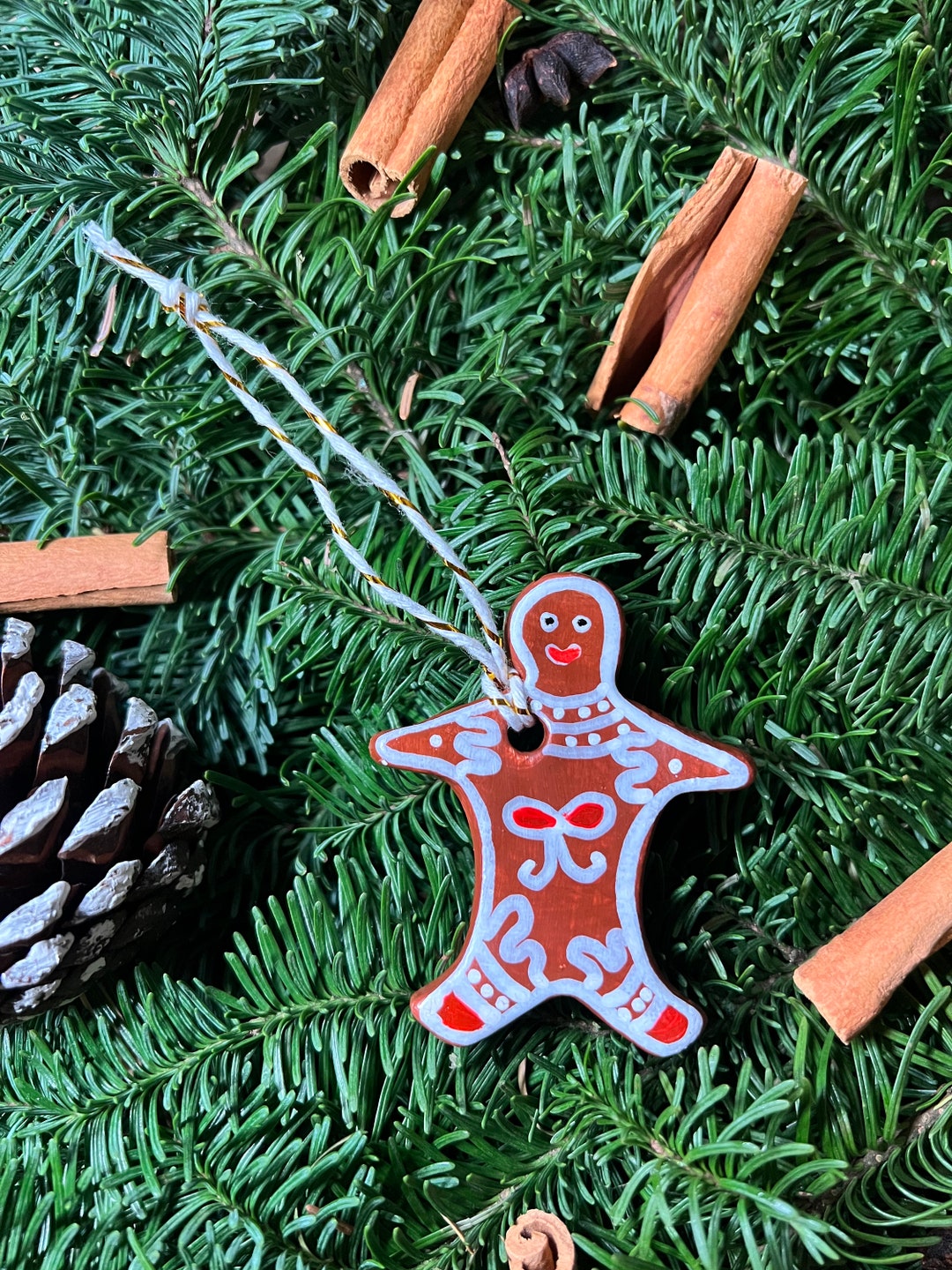 Handmade Christmas Tree Decorations Ornaments Hand Painted handmade-christmas-tree-decorations-ornaments-hand-painted