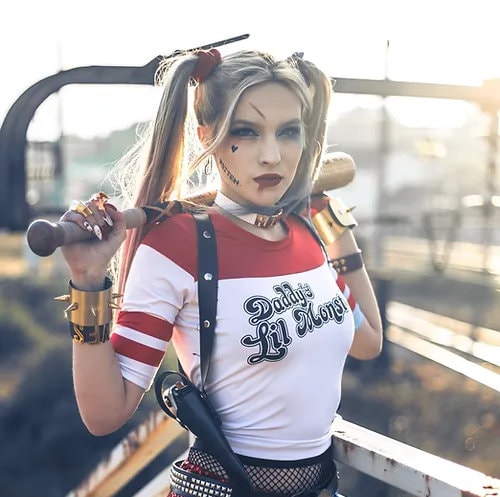 Harley quinn t shirt canada hotsell