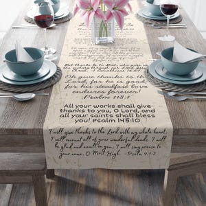 Camino de mesa con versículo bíblico de Acción de Gracias, tema de gratitud, diseño rústico, decoración de mesa, color crema, algodón o poliéster.