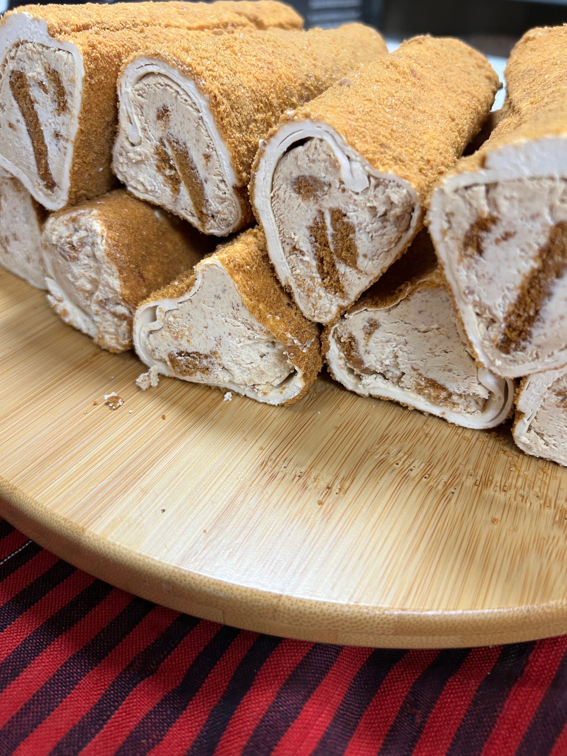 Lotus Bisquitte Delight, Turkish Delight With Lotus Almond Paste With Lotus  Bisqouit Naturel Turkish delight - Etsy 日本