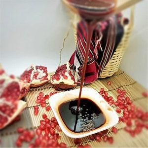 Turkish Taste Anatolian Flavors Pomegranate Syrup Organic Food Soucefor  by Refa Food 1.5  lb 0.65 kg
