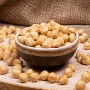 Natural Roasted Hazelnut , Organic Hazelnuts , Turkish Hazelnut  , Fresh Hazelnuts,
