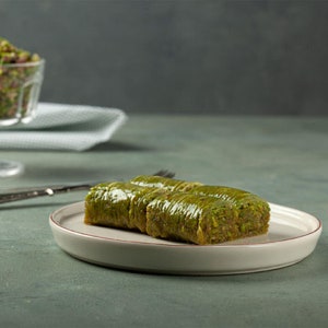 Handmade Pistachio Rolled Baklava , Pistachio  Baklava ,Turkish Baklava Turkish Dessert , International Snacks , Sweet Snacks