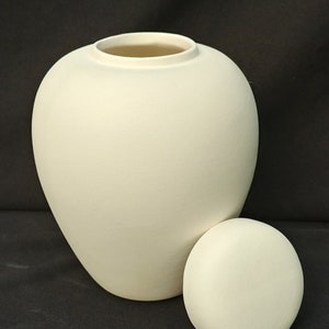 Ceramic bisque - Classic Ginger jar