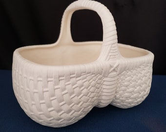 Ceramic Bisque - Small weaved picnic basket