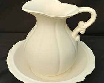 Ceramic bisque - Vintage Americana pitcher and bowl