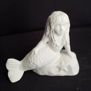 Ceramic Bisque - Aquarium little mermaid