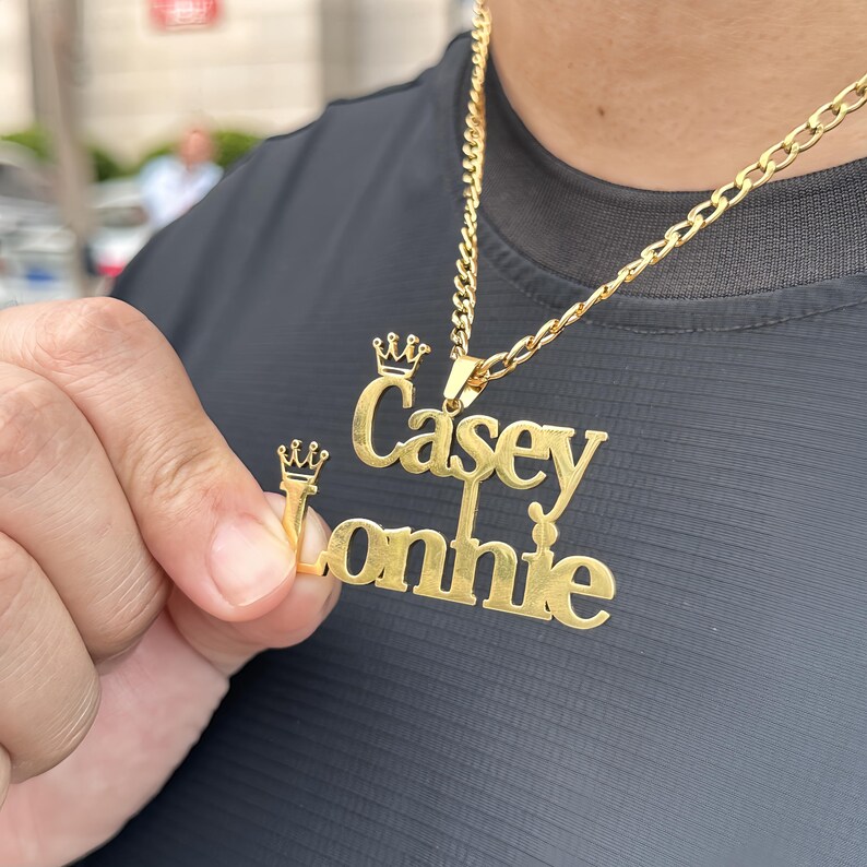 Custom Crown Necklace for Women Couples, Gold Layered Name Necklace