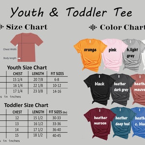 Peut inclure: Tableau des tailles pour t-shirts pour enfants et tout-petits. Le tableau indique les mesures de la poitrine et de la longueur en pouces, ainsi que la tranche d'&acirc;ge correspondante. Le tableau des couleurs montre une vari&eacute;t&eacute; de couleurs, notamment orange, rose, gris clair, blanc, noir, gris fonc&eacute; chin&eacute;, mauve chin&eacute;, bordeaux chin&eacute;, bleu sarcelle chin&eacute; et bleu chin&eacute;.