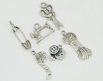 Sctmda Breloques DIY 400 Pièces Pendentif Breloque Charms Breloques Creation Etiquette Fait Main Breloques pour Etiquette Couture Breloques pour Bracelet pour Materiel