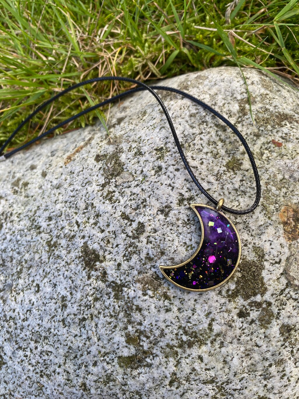 Collana Gotica Boho Luna Nera: Girocollo A Strati Con Ciondolo Mezzaluna, Regalo Per Donna