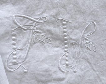 French Vintage Fine Cotton Flat Bedsheet Monogram FV, Hand Embroidered, Lace Border, Vintage French Flat Sheet, White Cotton Linen Sheet!