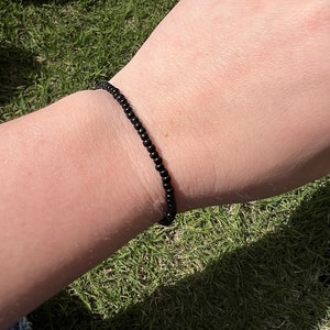 Black Bead Stretch Bracelet Hand-made