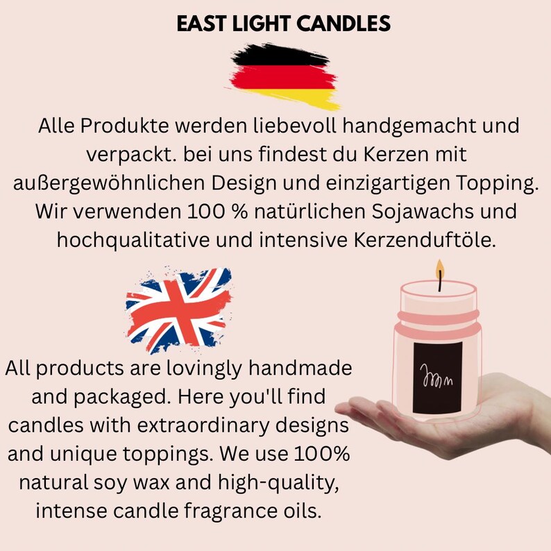 Pu&ograve; includere: Una mano tiene un barattolo di candela rosa con un'etichetta nera che dice "mm". Il testo "EAST LIGHT CANDLES" &egrave; in alto nell'immagine. Il testo sotto la candela dice "Tutti i prodotti sono realizzati a mano con amore e confezionati. Qui troverai candele con design straordinari e guarnizioni uniche. Utilizziamo 100% cera di soia naturale e oli di fragranza di alta qualit&agrave; e intensi."