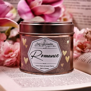Romance candle | Handmade book candle | Scented soy wax candle | Customizable natural candle | Gift idea for candle lovers