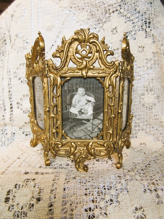 French metal rocaille photo frame. 【公式通販】