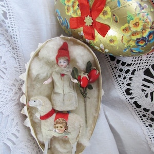 Antieke kartonnen doos snoepcontainer porseleinen pop wol schaap Erzgebirge poppenhuis pop beschermengel doos kerst pasen vintage