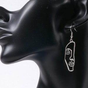 Line Art Earrings, Abstract, Face in Profile Earrings, Picasso, Jewelry, 925 sterlling Silver, Aesthetic, Silver Color, Gift for Her