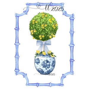 Può includere: Illustrazione ad acquerello di un topiary di limoni in un vaso floreale blu e bianco, legato con un fiocco azzurro. Il topiary è circondato da una cornice blu in stile bambù. Il testo "ll 2025" è in alto a destra e in basso al centro.