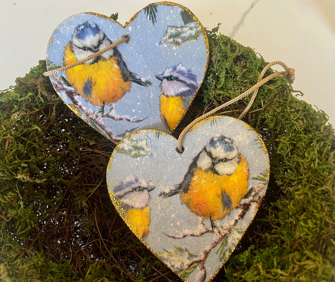 Pretty Blue Bird Shabby Chic Heart Ornament Vintage Cottage Style in