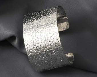 Hammered Silver Cuff Bracelet, Wide Textured Bangle, Chunky Silver Wristband, Minimalist Statement Jewelry, Modern Cuff, Gift for Her
