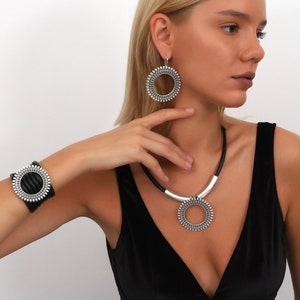Boho Leather Jewelry Set: Handmade Necklace, Earrings & Bracelet