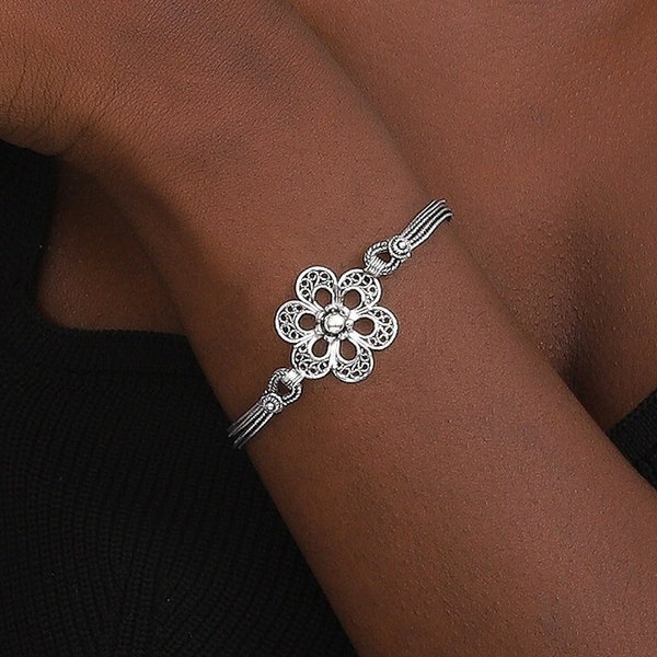 Pulsera de mujer de filigrana de plata de ley, pulsera de plata, joyería de plata de ley 925K, pulsera artesanal, pulsera de flores de plata Boho