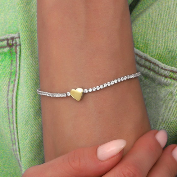 Delicato bracciale tennis a forma di cuore: ciondolo a forma di cuore in argento sterling 925K, maglia in zircone, gioielli minimalisti da indossare a strati - Italia
